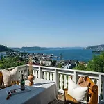 别墅 Spacious With View - 5br - Free Parking - Great Wi-fi *