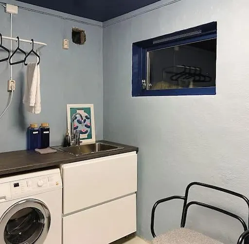 Spacious With View - 5br - Free Parking - Great Wi-fi Villa Bergen