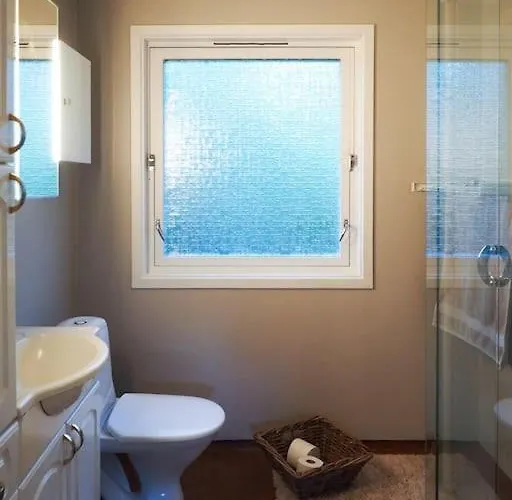 Spacious With View - 5br - Free Parking - Great Wi-fi 别墅 卑爾根